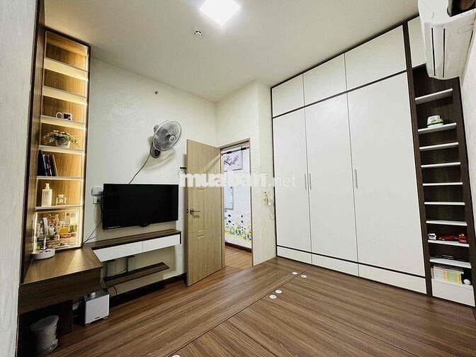 Bán căn chung cư Nest Home view pháo hoa quốc tế