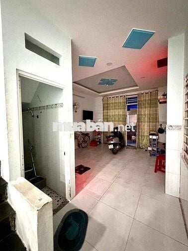 4,2 X 15 sổ 55m2 - trệt 2 lầu, 4Pn - 1 căn ra mặt tiền, p16 Gò Vấp