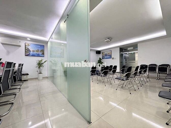 SIÊU PHẨM NHÀ ĐẸP - SÁT HÀ ĐÔ CENTROSA - 188B Đường 3/2 - 6x16m 4 Tầng