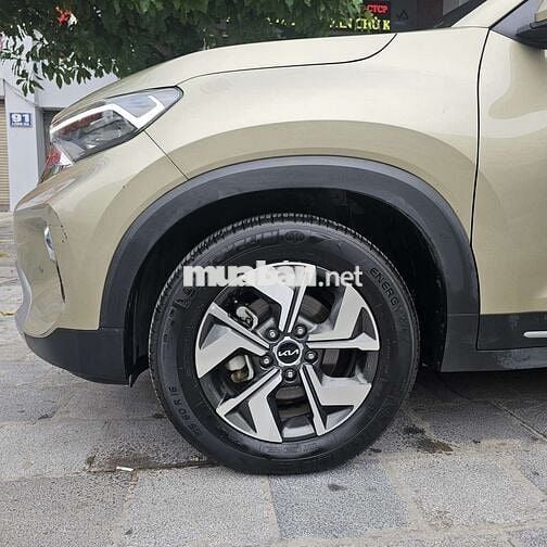 KiA Sonet 2022 Premium 1.5 AT - 52000 km