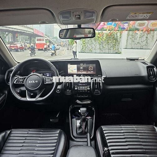 KiA Sonet 2022 Premium 1.5 AT - 52000 km