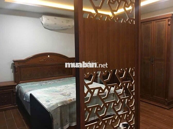 Bán nhà Âu Dương Lân( DT:40.1 m2, DTSD: 140m2 ,3 phòng ngủ, 3 WC)