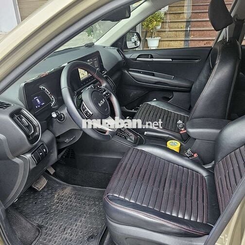 KiA Sonet 2022 Premium 1.5 AT - 52000 km