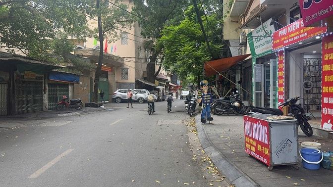 Mặt phố Hồng Mai - Hai Bà Trưng - 71m2 x 4 tầng thang máy.  KD tốt Mặt phố Hồng Mai - Hai Bà Trưng - 71m2 x 4 tầng thang máy.  KD tốt