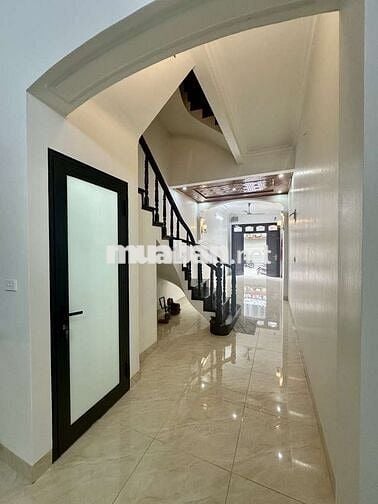 MẶT PHỐ TÔ VĨNH DIỆN - CHỈ 18.9 TỶ - NGAY NGÃ TƯ KINH DOANH