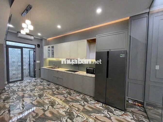 Cho thuê Biệt Thự 12A Hoàng Diệu, P10, Phú Nhuận, hẻm thông Lê Văn Sỹ.