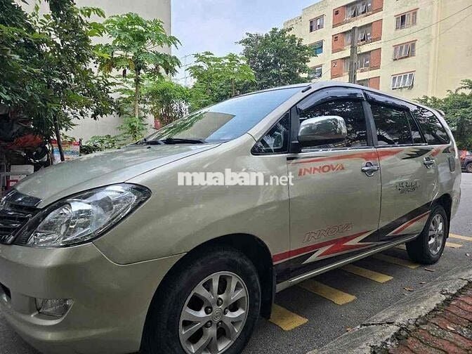 Toyota Innova 2007 G xịn, xe gia đình chạy