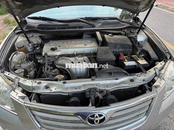 Toyota Camry 2009 2.4G - 180000 km