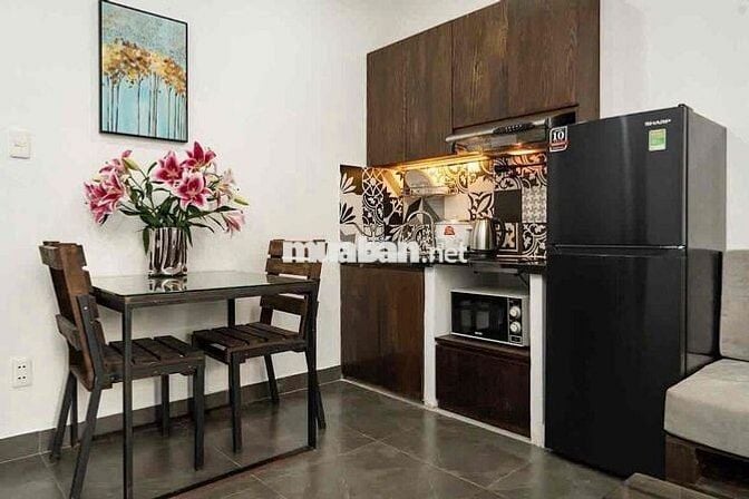 Cho thuê căn hộ studio ban công Q7