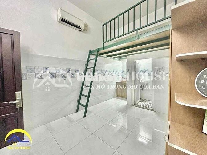 Duplex Gần Đại Học Văn Hiến Sẵn Nội Thất - Mới Xây
