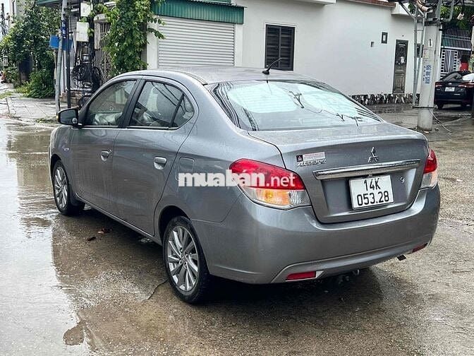 Mitsubishi Attrage 2016 1.2 CVT - 62000 km