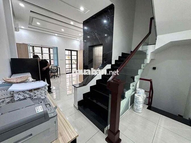 Cho thuê Nguyên căn thang máy, máy lạnh, hầm để xe  Cityland Gò Vấp