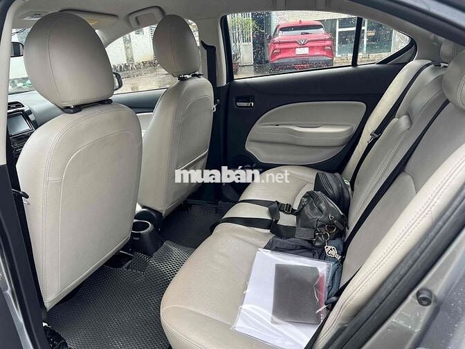 Mitsubishi Attrage 2016 1.2 CVT - 62000 km