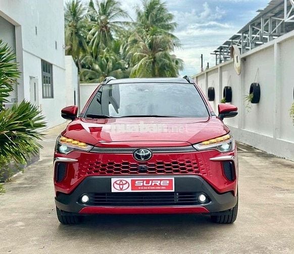Toyota Corolla Cross 2025 1.8V - Siêu lướt 2.700km