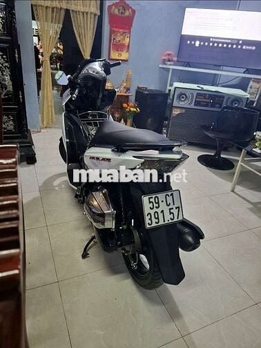 Xe tay ga AB 125 (2016) Trắng. Đã qua sử dụng