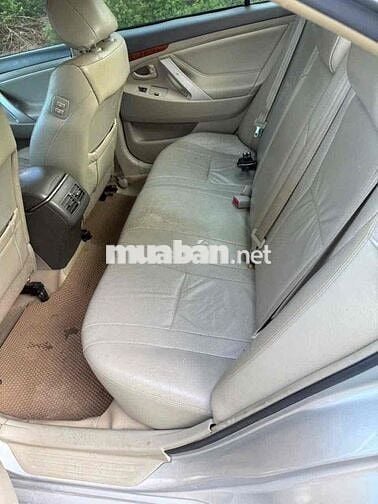 Toyota Camry 2009 2.4G - 180000 km