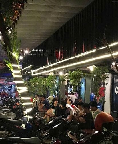Sang quán cafe góc 2 mặt tiền – Phường 25, Bình Thạnh