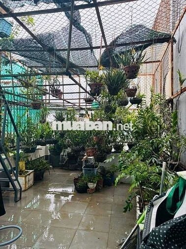 Bán nhà bìa hoàn công đường bacu giá tốt khu vực vip