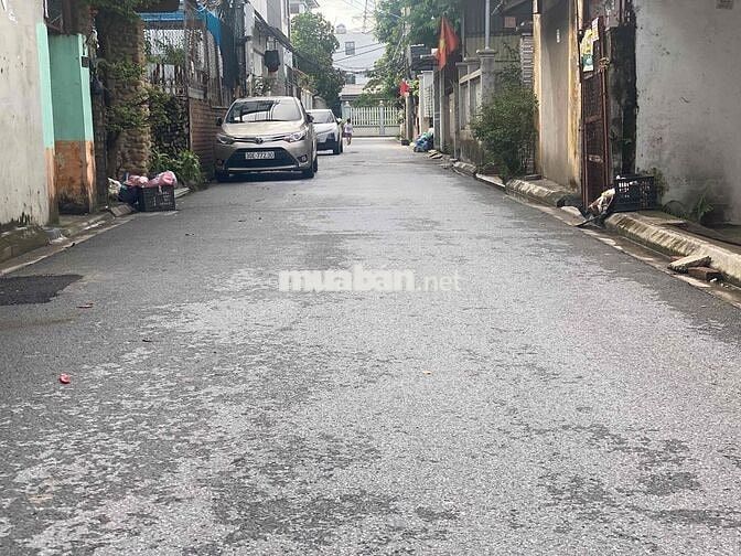 CẦN BÁN DÃY TRỌ SẴN DÒNG TIỀN,ĐƯỜNG THÔNG Ô TÔ TRÁNH