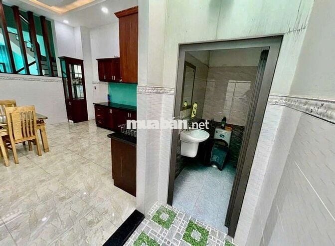 Nhà 1 trệt 2 lầu 1 tum 4pn 5wc vườn lài apg q12 củ