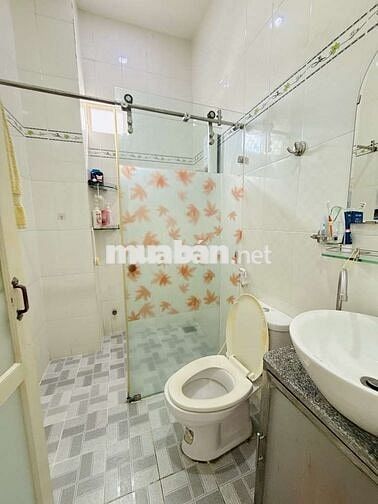 💥 HẺM 8M XE HƠI VÔ NHÀ
 - 2 TẦNG - AN NINH (3M x 30M)
💰 Chỉ 8,X Tỷ
