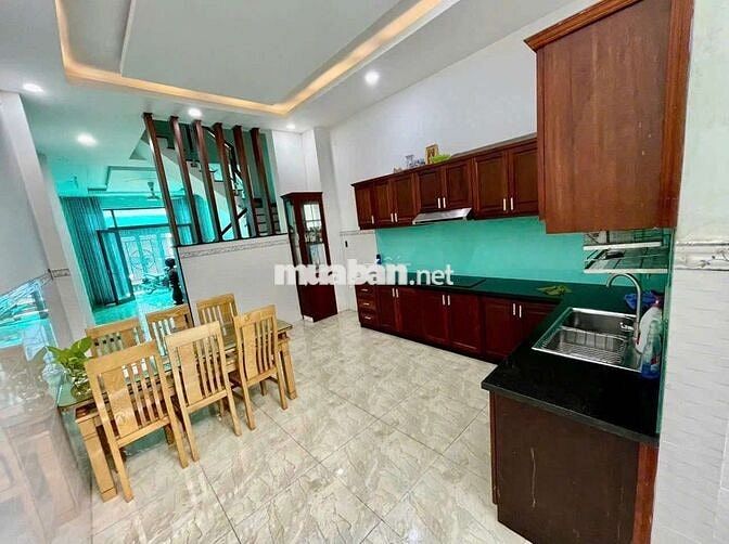 Nhà 1 trệt 2 lầu 1 tum 4pn 5wc vườn lài apg q12 củ