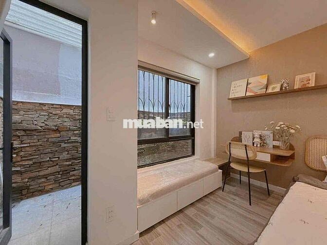 bán nhà 3 tầng 65m2 đường oto 8m nguyễn công trứ 4pn mới xây