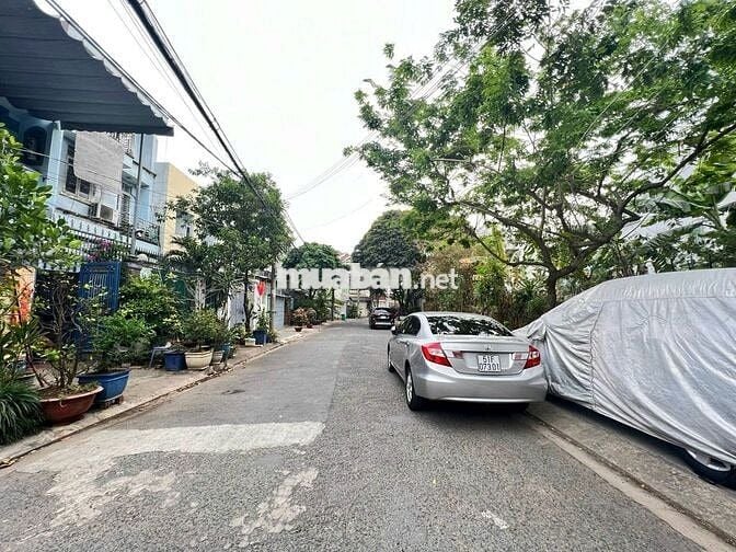 HÀNG HIẾM !ĐẤT MẶT TIỀN XÂY DỰNG TỰ DO GẦN GA METRO