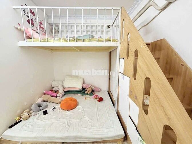 BÁN CĂN HỘ TẦNG 2 CC HUỲNH VĂN CHÍNH 2PN CÓ SHR CHỈ 2,3 TỶ TL