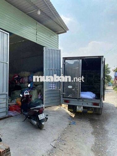 Cho thuê kho 5 triệu diện tích 100m2 đường xe tải dĩ an Bình Dương