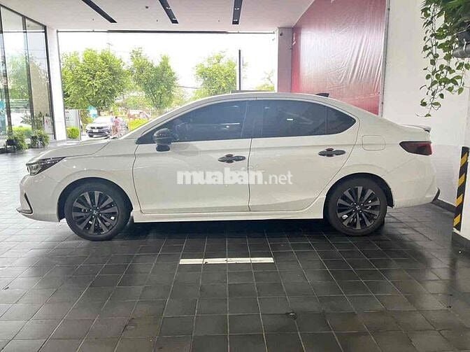 Honda City RS 2024 - 17000 km Siêu Đẹp Hãng Bán