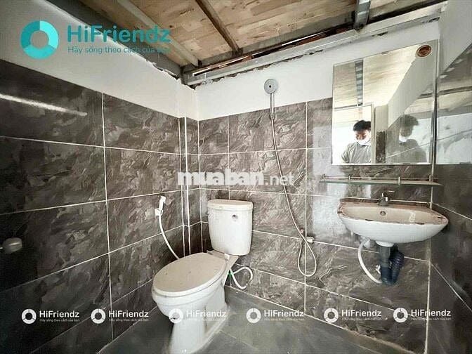 PHÒNG TRỌ BAN CÔNG GIÁ RẺ ĐƯỜNG NGUYỄN VĂN LƯỢNG NGAY TRUNG TÂM GÒ VẤP