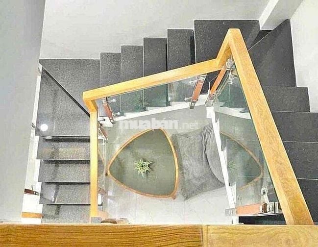 cho thuê nhà đường hẻm Lô Tư nhà đẹp Full nội thất - 8tr