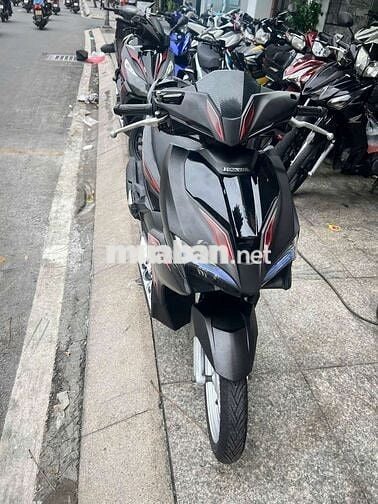 Honda air blade 2017 mới 90% Bstp chính chủ