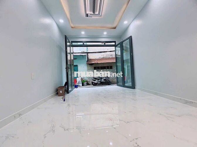 HOÀNG DIỆU Q4- HẺM OTÔ - 34m2 -3 LẦU ĐÚC KO QH- CHỈ 6 TỶ NHỈNH