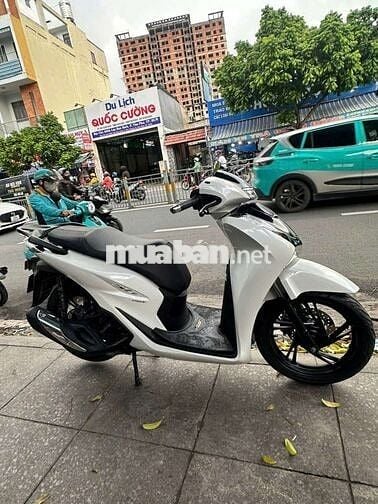 Honda SH 150I 2021 mới 90% Bstp chính chủ