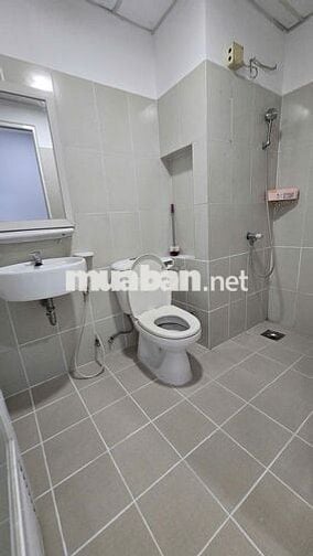 Chính chủ cho thuê căn Ehome 2PN,2WC full NT. Giá 7triệu/tháng. Ở liền