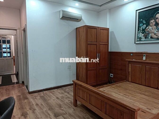 Chính chủ cho thuê tòa nhà 5 Tầng mặt tiền cực Vip Đồng Đen Tân Bình