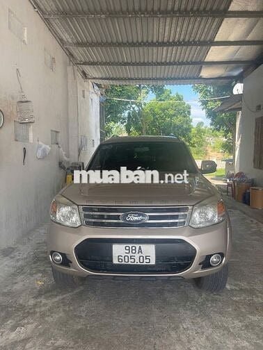 Ford Everest 2013 2.5L 4x2 MT - 160000 km