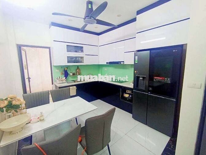 Nhà Đẹp ĐÔNG NGẠC 🌞 48.8m²/4 tầng - 2 THOÁNG - Cạnh HỒ- Ô TÔ ĐỖ CỬA