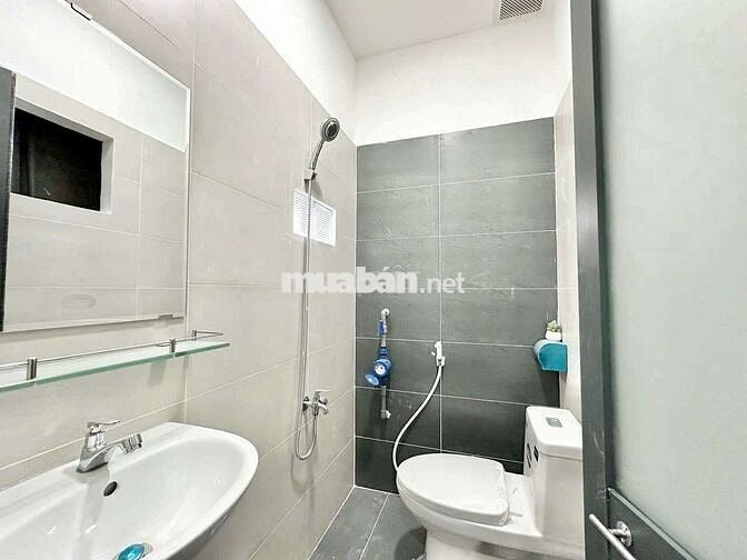 Studio full nt, ban công ngay làng đại học