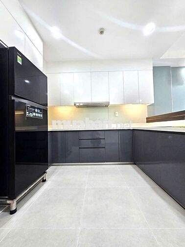 Căn hộ GoldView view hồ bơi cực xịn, full nội thất giá chỉ 19tr!