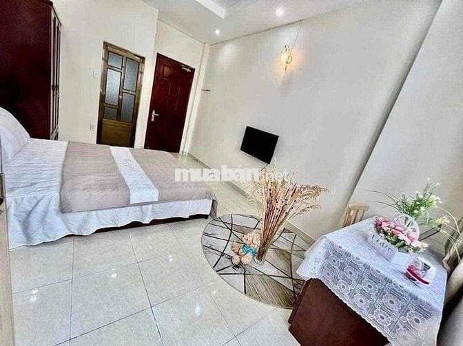 Cho Thuê Căn Hộ Studio Cửa Sổ Lớn Full NT Mới Ngay CMT8 Quận 10