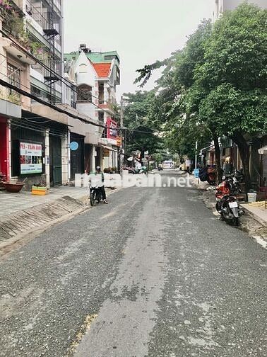 Bán CHDV 30 phòng full nội thất HDT 170tr/th, Hầm 6 tầng, giá 40 tỷ