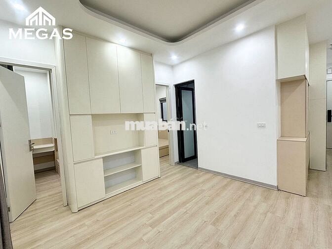 CĂN HỘ DỊCH VỤ MỚI KHAI TRƯƠNG 65M2 2 NGỦ NGAY ĐẦU ĐƯỜNG KIM MÃ - LÁNG