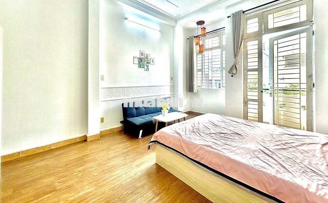 STUDIO BAN CÔNG NGAY ĐH VĂN LANG CƠ SỞ 3 - ĐẶNG THÙY TRÂM, BÌNH THẠNH