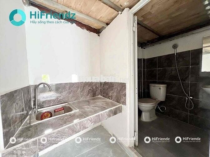 PHÒNG TRỌ BAN CÔNG GIÁ RẺ ĐƯỜNG NGUYỄN VĂN LƯỢNG NGAY TRUNG TÂM GÒ VẤP