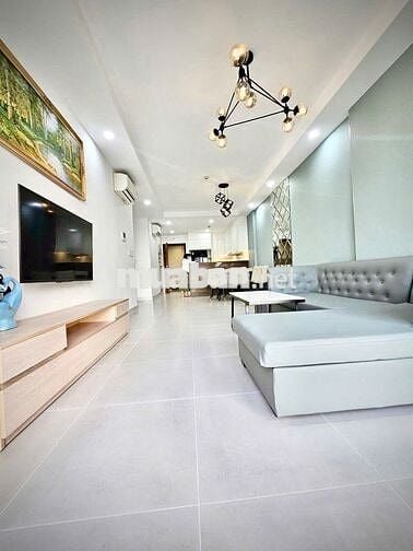 Căn hộ GoldView view hồ bơi cực xịn, full nội thất giá chỉ 19tr!