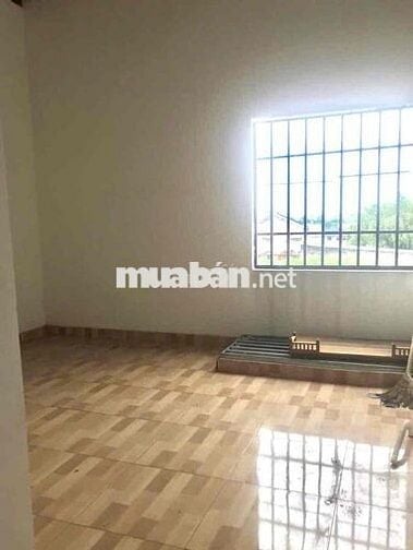 Cho Thuê nhà  2 lầu có. 3pn bên TTYT và đường DT 743  - Dĩ An