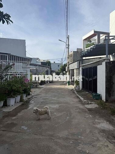 Kiệt Ôtô Bình Kỳ giá tốt cho a/c xây nhà